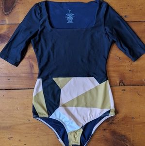 Seea Zuma Surf Suit Sanji size M - EUC